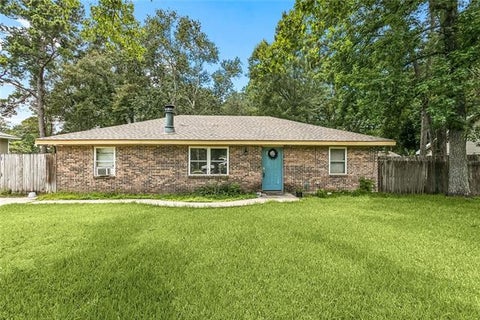 Photo of 70439 6th Street St, Covington, LA 70433 (MLS # NO2567156)