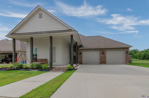 Photo of 1108 Irish Ivy, Denham Springs, LA 70726 (MLS # BR2026006043)