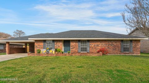 Photo of 203 Bonaire Drive, Lafayette, LA 70506 (MLS # 2500006325)