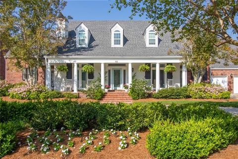 Photo of 12 Muirfield Drive Dr, Laplace, LA 70068 (MLS # NO2551961)