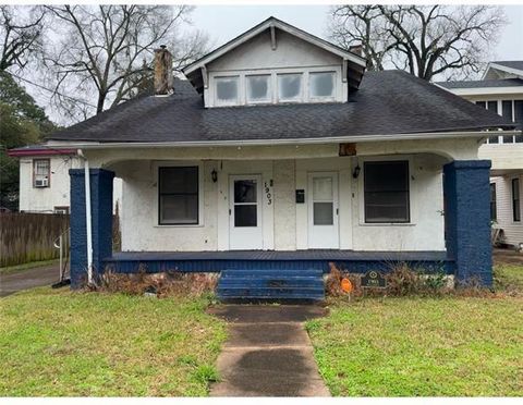 Photo of 1903 Polk Street St, Alexandria, LA 71301 (MLS # CN2537683)