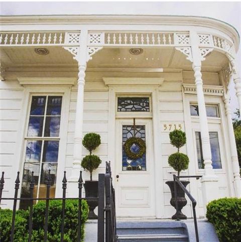 Photo of 5715 Magazine Street St, New Orleans, LA 70115 (MLS # NO2545275)