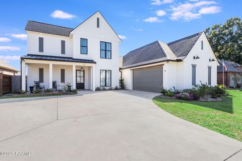 Photo of 213 Rue Saint Barts, Youngsville, LA 70592 (MLS # 2500004028)