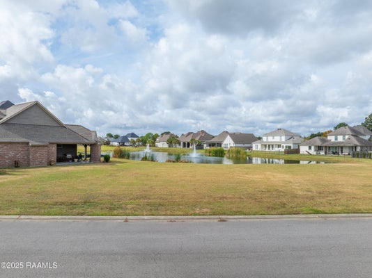 101 LAKE RIDGE DR, BROUSSARD, LA 70518 - Image 96f3f3bb46e16aabbedf2976ce5a8bb9/2394696488