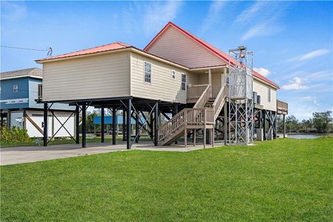 Photo of 7323 Breakwater Drive Dr, Chauvin, LA 70344 (MLS # NO2539618)