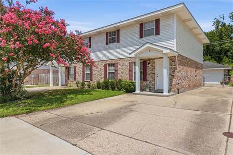 Photo of 131 Lakewood Drive Dr #B, Luling, LA 70070 (MLS # NO2565494)