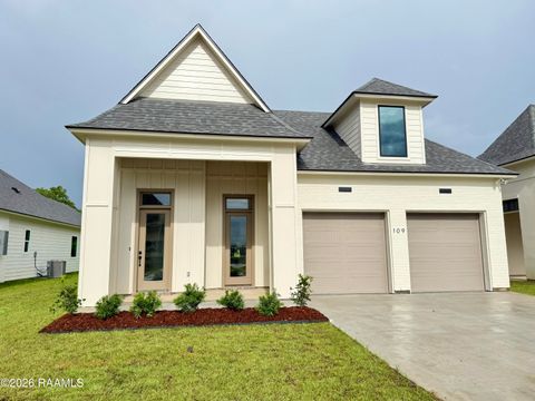 Photo of 109 Cliffside Drive, Youngsville, LA 70592 (MLS # 2600001951)