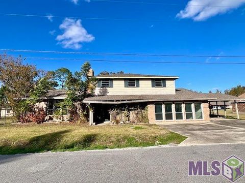 Photo of 203 Donald Dr Dr, Houma, LA 70363 (MLS # BY2025022650)