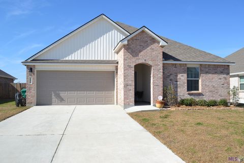 Photo of 258 Darwen Drive, Raceland, LA 70394 (MLS # BY2026001693)