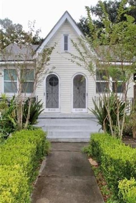 Photo of 5109 Arts Street St, New Orleans, LA 70122 (MLS # NO2547718)