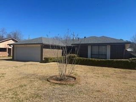 Photo of 5909 Oran Street Ave, Alexandria, LA 71302 (MLS # CN2542108)