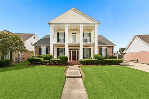 Photo of 32 Madewood Drive DR, Marrero, LA 70072 (MLS # NO2571947)