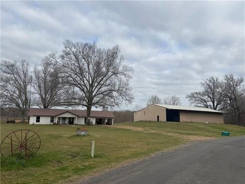 Photo of 377 Paulk Road Rd, Jonesville, LA 71343 (MLS # CN2545231)