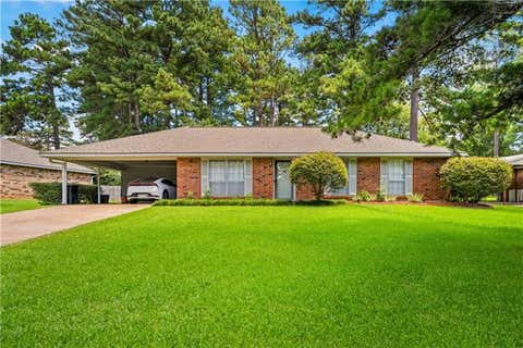 Photo of 719 Fendler Parkway Pkwy, Pineville, LA 71360 (MLS # CN2572231)