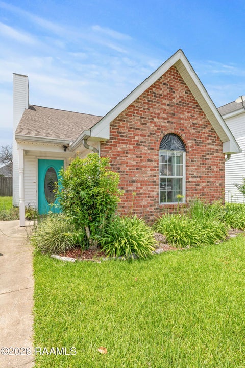 Photo of 420 Row One, Lafayette, LA 70508 (MLS # 2600005986)