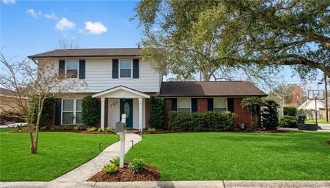 Photo of 107 Matthews Drive Dr, Slidell, LA 70458 (MLS # NO2552431)