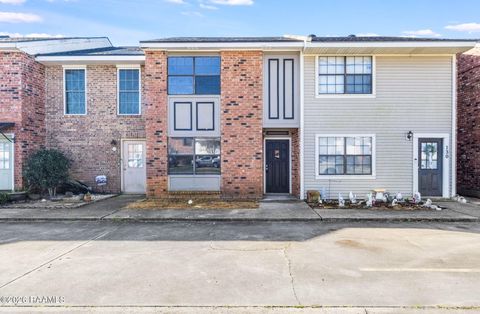 Photo of 132 Southfield Parkway, Lafayette, LA 70506 (MLS # 2600001613)