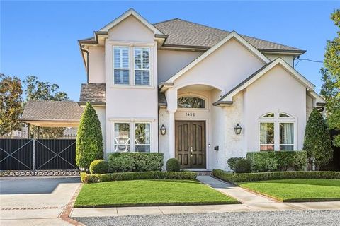 Photo of 1456 Cherokee Avenue Ave, Metairie, LA 70005 (MLS # NO2509831)