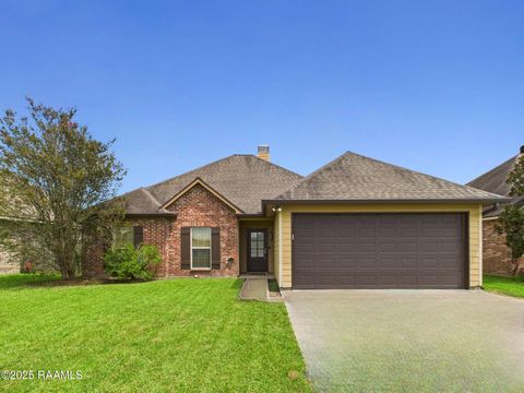 Photo of 403 Hill Ridge Drive, Youngsville, LA 70592 (MLS # 2500003348)