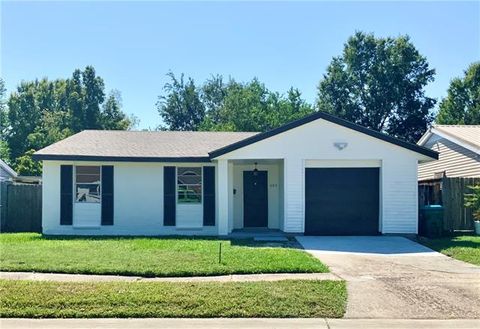 Photo of 669 Spartan Lane Ln, Kenner, LA 70065 (MLS # NO2552137)