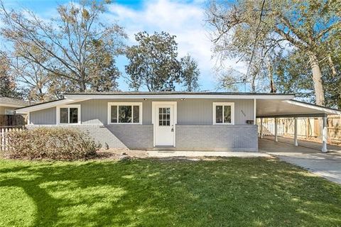 Photo of 3735 Myrtle Street St, Slidell, LA 70458 (MLS # NO2540687)