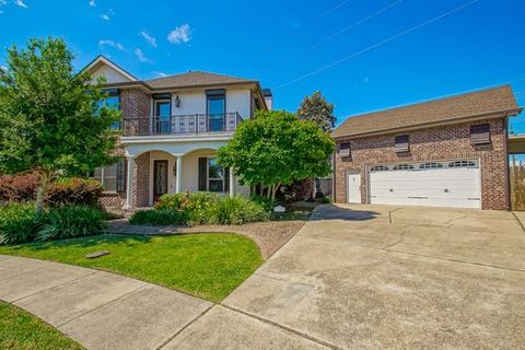 Photo of 604 Ferriday Court Ct, Harahan, LA 70123 (MLS # NO2554966)