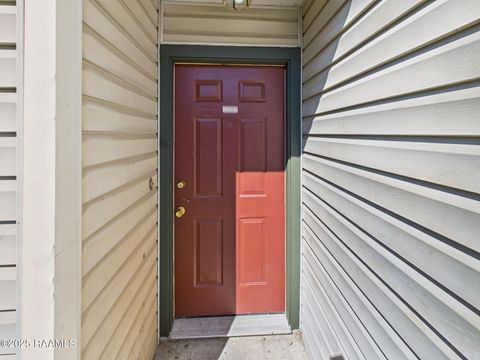 Photo of 201 High Meadows Boulevard #220, Lafayette, LA 70507 (MLS # 2500004917) Photo of 201 High Meadows Boulevard #220, Lafayette, LA 70507 (MLS # 2500004917)