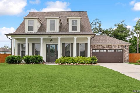 Photo of 9574 W Terran Ln Ln, Westwego, LA 70094 (MLS # BR2026001372)