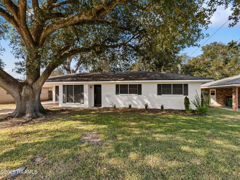 Photo of 102 Patricia Ann Place, Lafayette, LA 70508 (MLS # 2500005923)