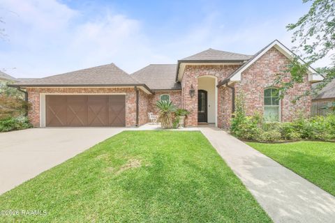 Photo of 106 Diamond Creek Drive, Broussard, LA 70518 (MLS # 2600004445)