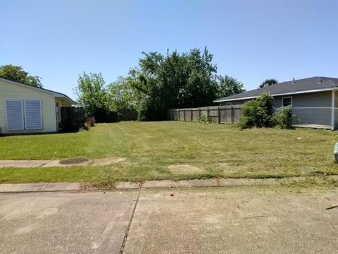 Photo of 7564 Elmdale Road Rd, New Orleans, LA 70127 (MLS # NO2552682)