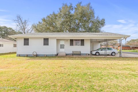 Photo of 200 Walter Drive, Lafayette, LA 70501 (MLS # 2600001787)