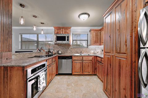 Photo of 1290 Park Blvd Blvd #235, Baton Rouge, LA 70806 (MLS # BR2026006453)