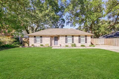 Photo of 1111 St. Scholastica Street Dr, Slidell, LA 70460 (MLS # NO2569077)