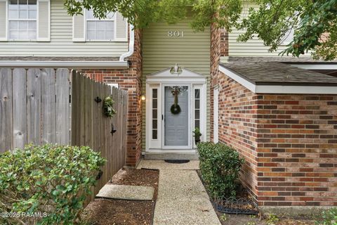 Photo of 200 Lodge Dr. Dr #801, Lafayette, LA 70506 (MLS # 2600000186)