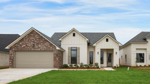 Photo of 107 Fountain Meadow Drive, Broussard, LA 70518 (MLS # 2600000888)