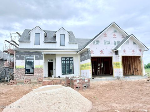 Photo of 117 Fountain Mdw Drive, Broussard, LA 70518 (MLS # 2600002829)