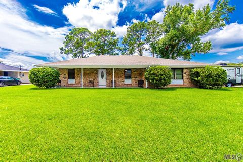 Photo of 1100 Park Dr Dr, Thibodaux, LA 70301 (MLS # BY2026012417)