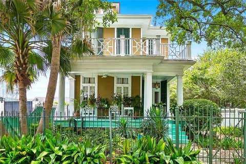 Photo of 427 S Pierce Street ST, New Orleans, LA 70119 (MLS # NO2560889)