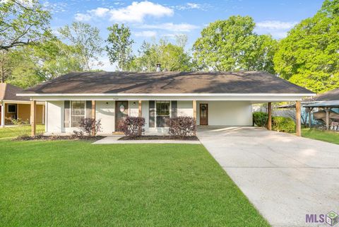 Photo of 10241 Ardoon Dr Dr, Central, LA 70714 (MLS # BR2026005342)