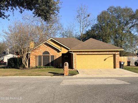 Photo of 124 Greenside Court, Lafayette, LA 70508 (MLS # 2600000119)