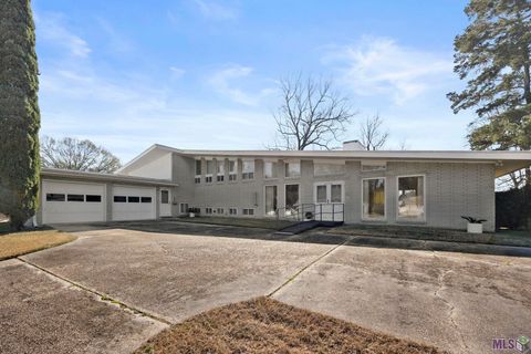 Photo of 2522 77th Ave Ave, Baton Rouge, LA 70807 (MLS # BR2026002201)