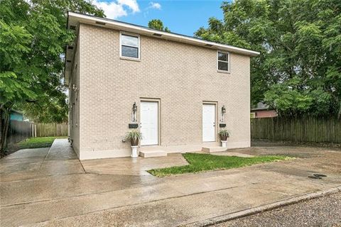 Photo of 817-19 Egania Street ST, New Orleans, LA 70117 (MLS # NO2568640)