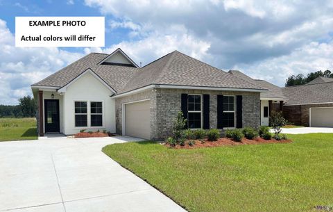 Photo of 1823 Marshall Jones Sr Ave Ave, Zachary, LA 70791 (MLS # BR2026008816)