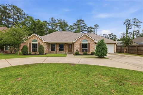 Photo of 30184 Pine Oak Drive Dr, Albany, LA 70711 (MLS # NO2557185)