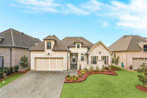Photo of 541 N Corniche Du Lac, Covington, LA 70433 (MLS # NO2539048)