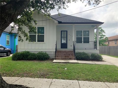 Photo of 5154 Montegut Drive Dr, New Orleans, LA 70126 (MLS # NO2556938)