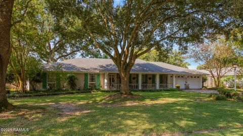 Photo of 1116 Kim Drive, Lafayette, LA 70503 (MLS # 2500003480)