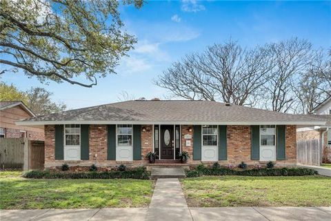 Photo of 3012 Verna Street St, Metairie, LA 70003 (MLS # NO2546149)