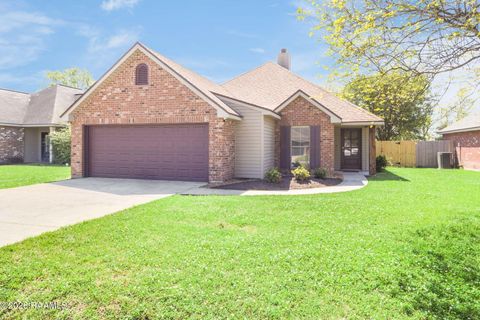 Photo of 122 Saint Fabian Drive, Carencro, LA 70520 (MLS # 2600002503)